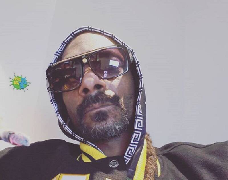 Snoop Dogg publica vídeo ouvindo clássico de Alcione