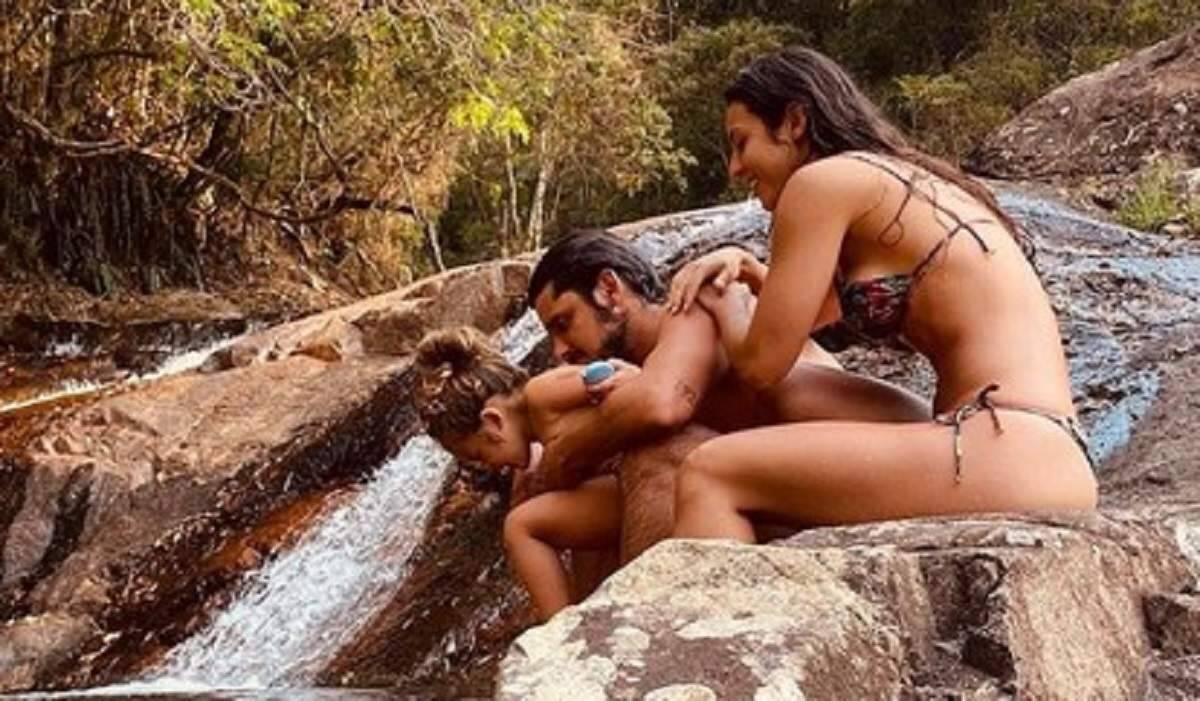 Yanna Lavigne se declara para Bruno Gissoni, e a filha, Madalena em foto na cachoeira