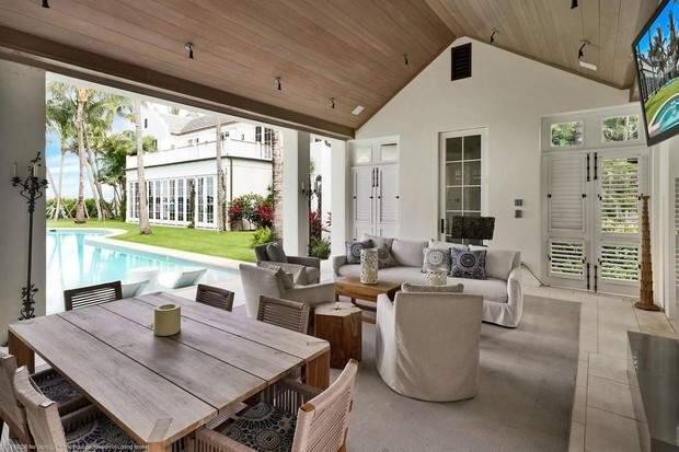 Sylvester Stallone compra mansão avaliada em mais de R$ 180 milhões de frente ao mar. (Foto: Realtor.com)