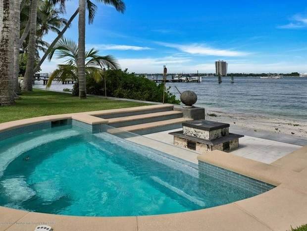 Sylvester Stallone compra mansão avaliada em mais de R$ 180 milhões de frente ao mar. (Foto: Realtor.com)