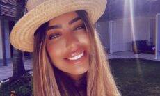 Rafaella Santos publica selfie iluminada no Caribe