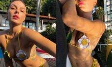 Isis Valverde curte dia de sol com biquíni de crochê à beira da piscina