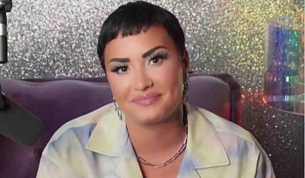 Demi Lovato revela ser não-binária: 'irei mudar meus pronomes'