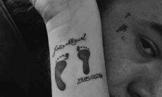 Whindersson Nunes e Maria Lina fazem tatuagem em homenagem a João Miguel. Foto: Reprodução Instagram