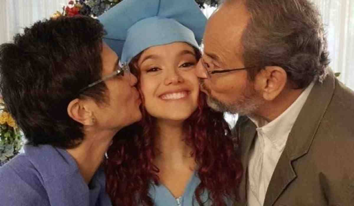 Sandra Annenberg e Ernesto Paglia celebram formatura da filha: 'orgulho'