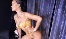 Rihanna posta fotos de lingerie e ganha elogios: "Nem precisa de legenda"