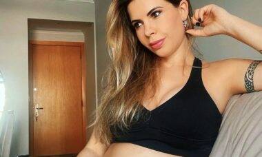 Cacau Colucci celebra sexto mês de gravidez e conta quanto engordou